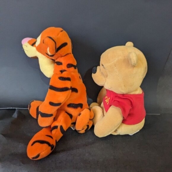 Vintage Winnie The Pooh & Tigger Plush Set Stuffed Animals By Disney Co - Picture 3 of 7